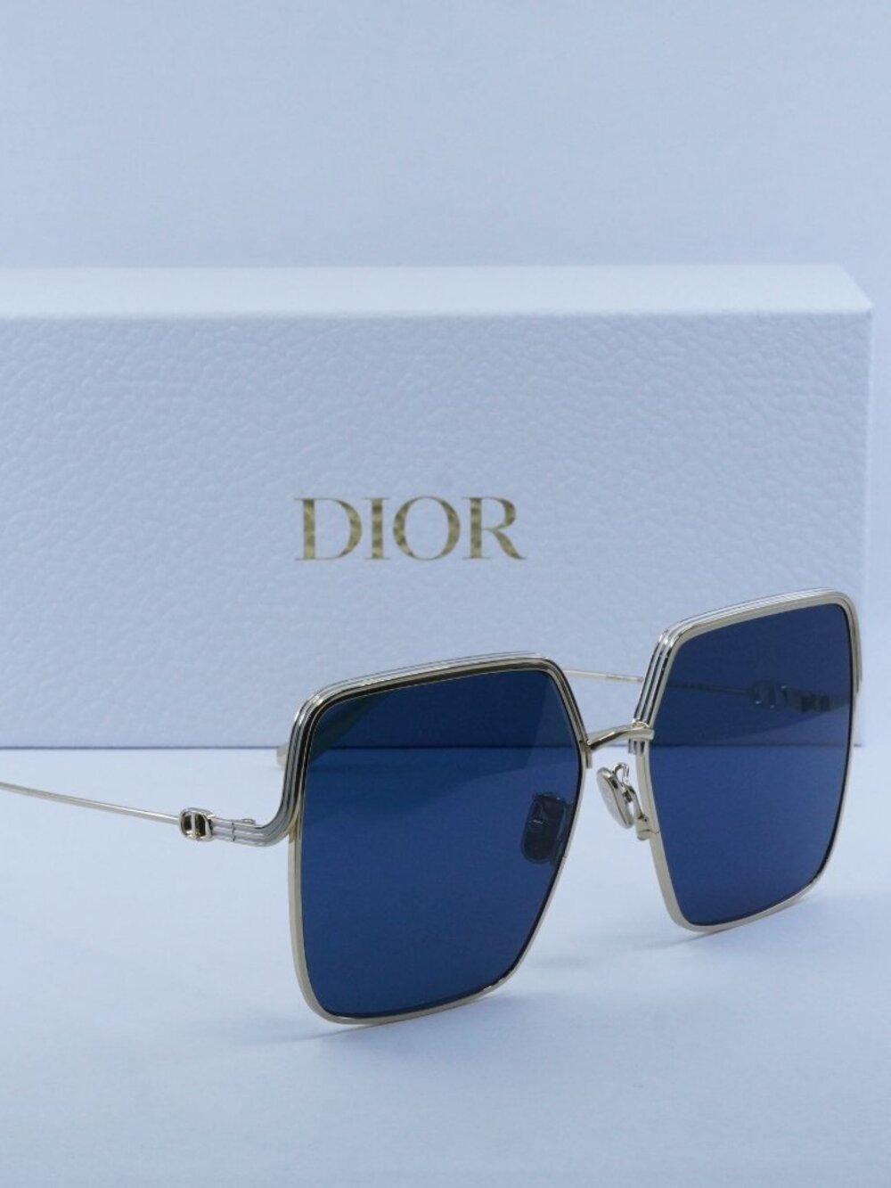Dior EVERDIOR S1U B0B0 Square Sunglasses – Gold / Blue
